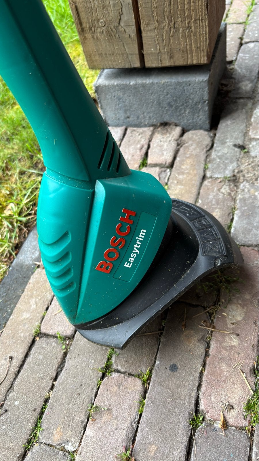 Bosch Easytrim elektrische grastrimmer, Ophalen, Gebruikt, 30 tot 50 cm, Elektrisch
