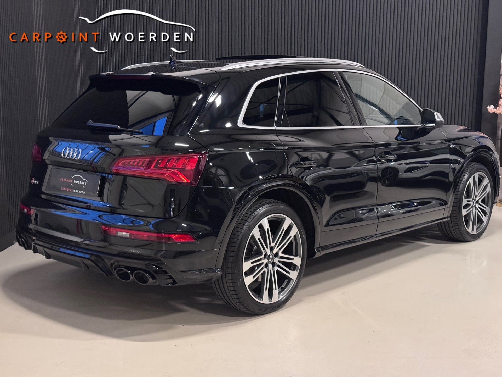 Audi SQ5 3.0 TFSI SQ5 quattro PANO| B&O | SFEERVERL. | TREKH, Auto's, Automaat, Gebruikt, 2995 cc, Zwart