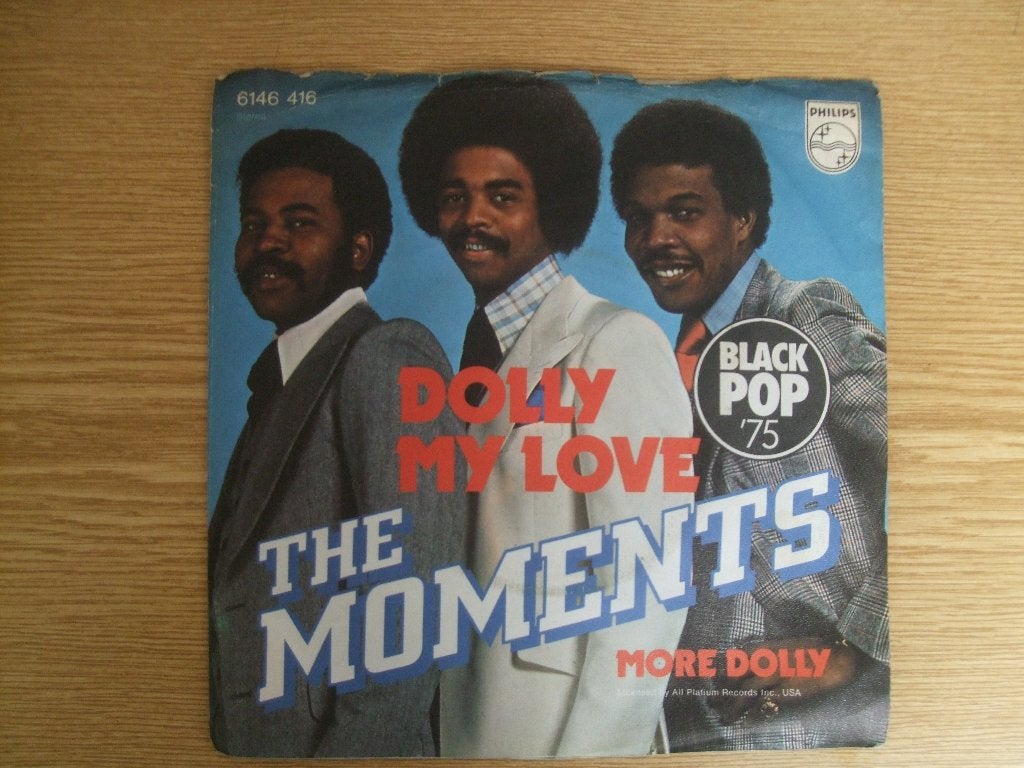 THE MOMENTS     DOLLY MY LOVE / MORE DOLLY, 7 inch, Ophalen of Verzenden, Zo goed als nieuw, Overige typen