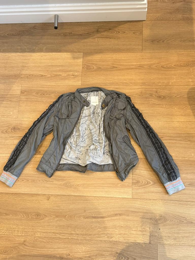 Diesel damesjack maat XL te koop., Ophalen of Verzenden, Gedragen, Maat 46/48 (XL) of groter, Grijs