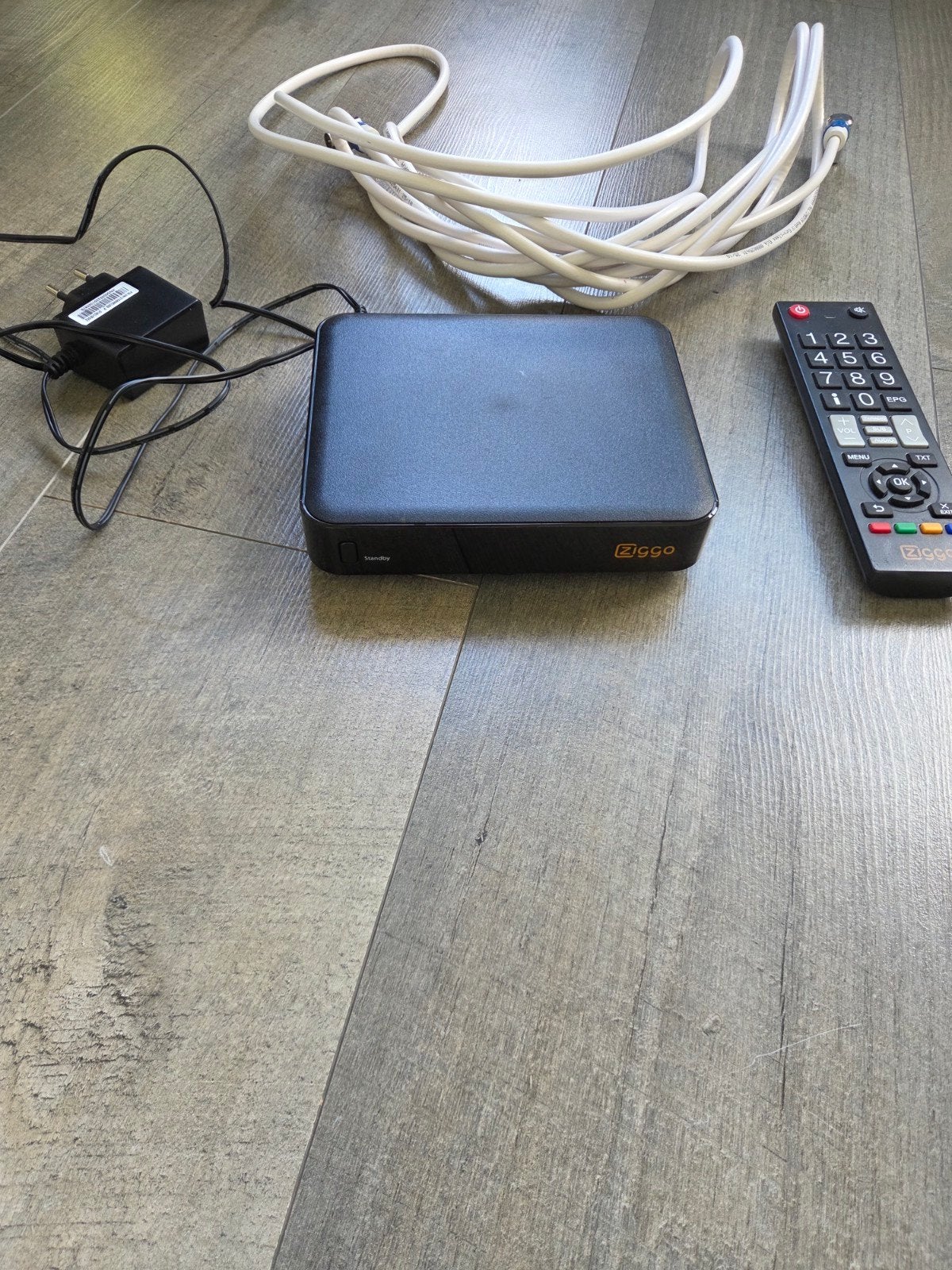 ziggo kastje analoog, Audio, Tv en Foto, Decoders en Harddiskrecorders, Verzenden, Gebruikt, Decoder