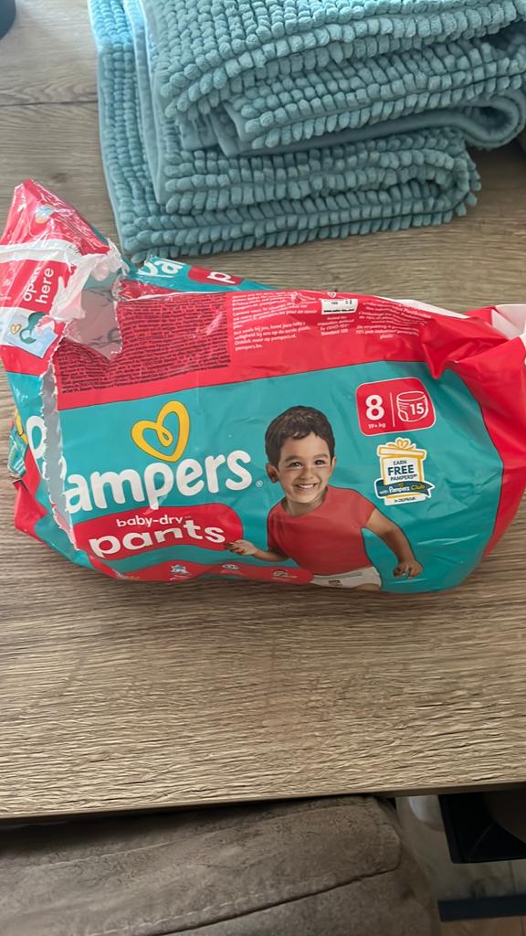 Gratis pamper pants nr 8, Kinderen en Baby's, Ophalen, Nieuw