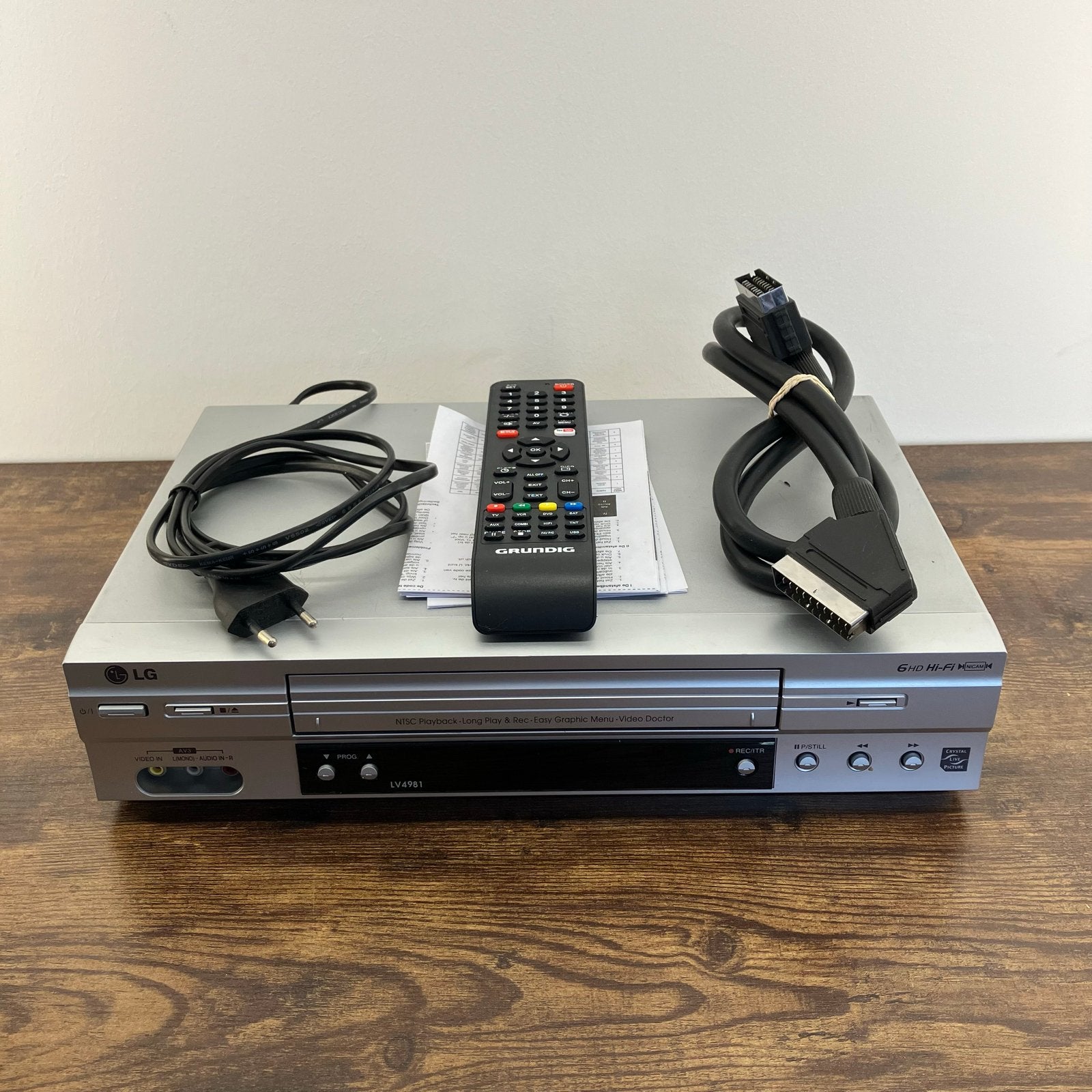 LG LV4981 VHS-speler/recorder met afstandsbediening, Gebruikt, -, -, Ophalen of Verzenden