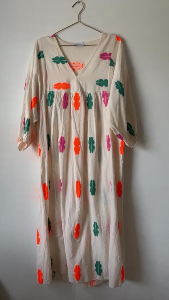 Jurk LES JUMELLES xl, Verzenden, Zo goed als nieuw, Maat 46/48 (XL) of groter, Onder de knie