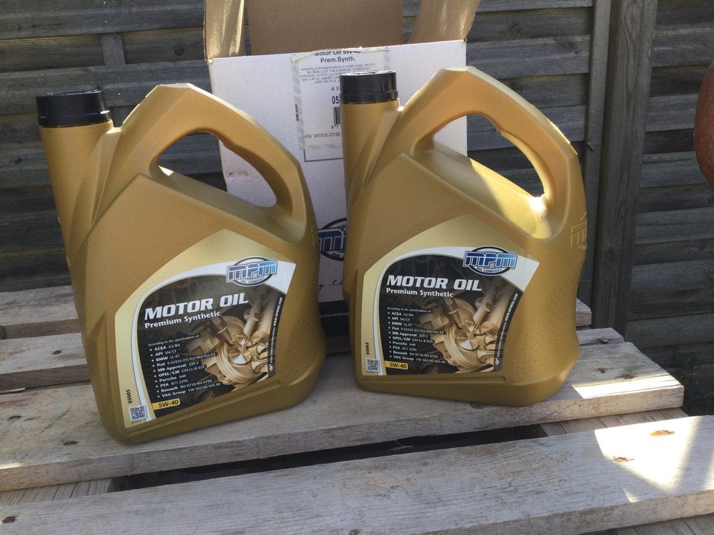 Olie 5w40. Inhoud 5 liter, Ophalen