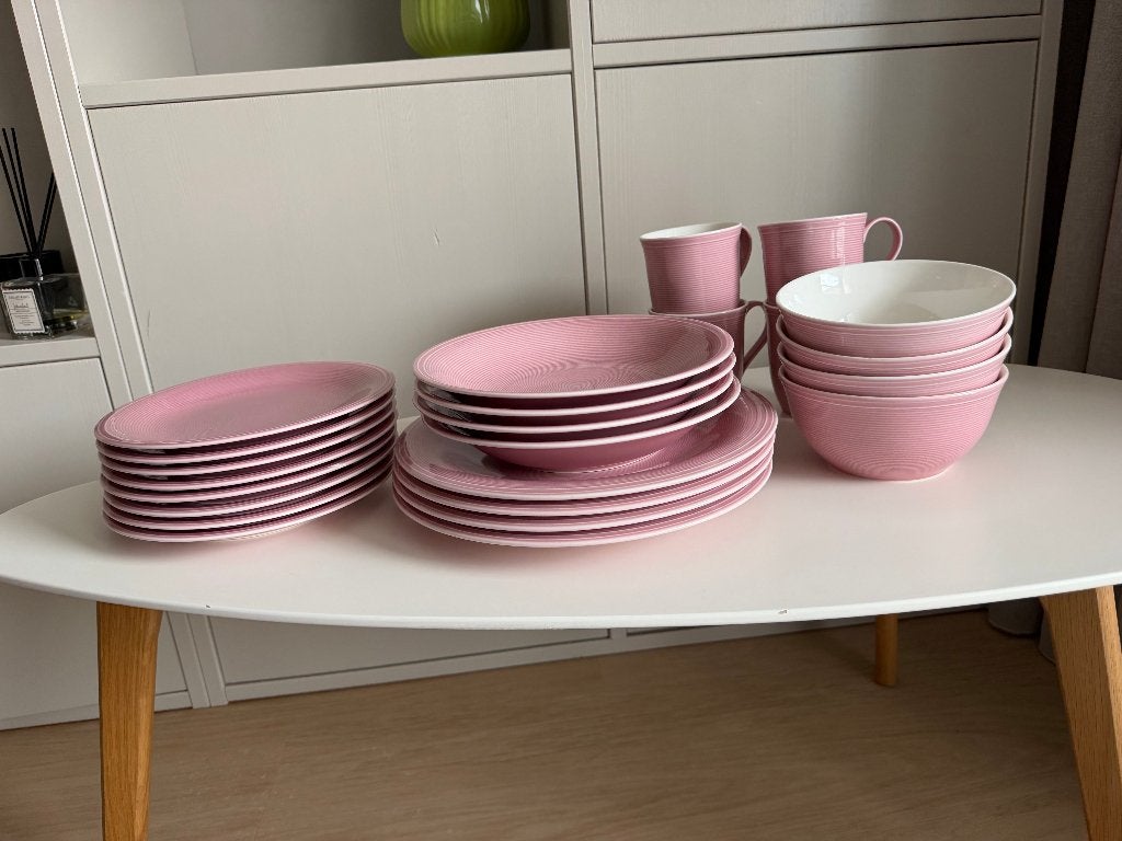 Villeroy & Boch Color Loop Roze 24-delig serviesset set, Ophalen, Villeroy & Boch, Zo goed als nieuw, Overige stijlen