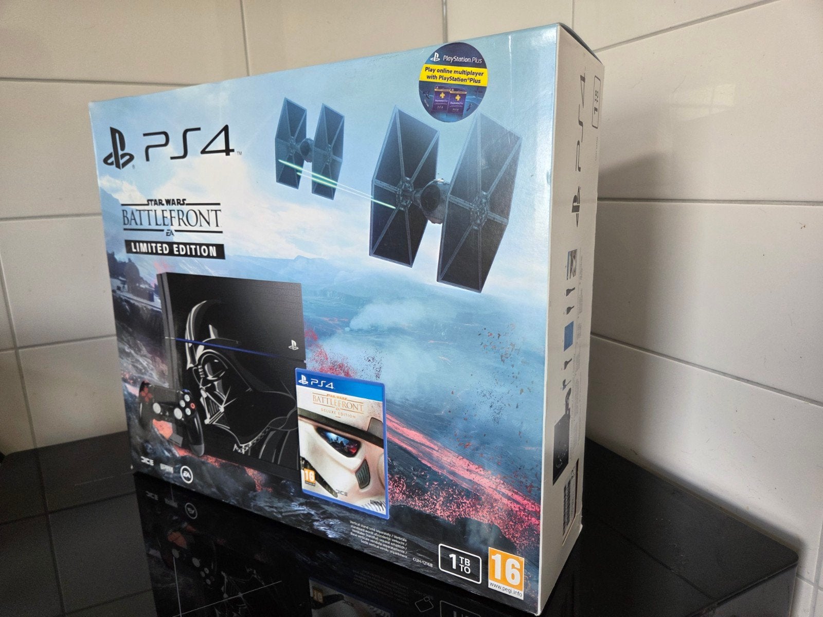 PS4 1TB Star Wars Limited Edition - Nieuw & Geseald, Met games, Nieuw, Ophalen of Verzenden, 1 TB