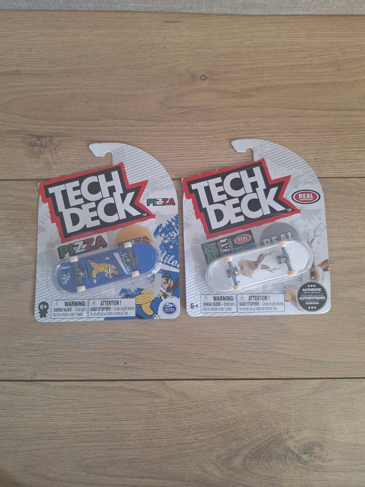 2 ongebruikte Tech Deck finger skate boards, Ophalen of Verzenden, Nieuw, Sticker