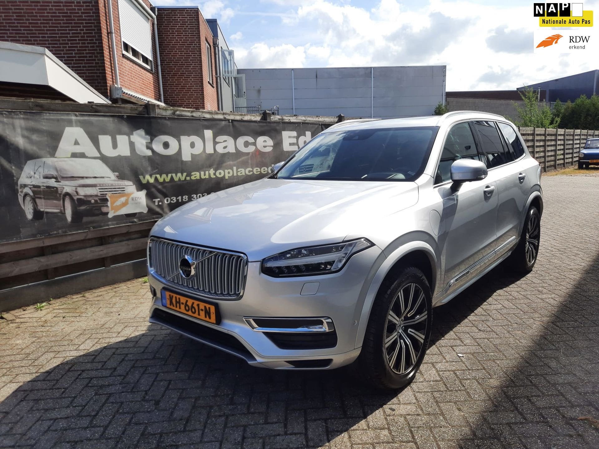 Volvo XC90 2.0 T8 Twin Engine AWD Inscription 360 CAMERA, Auto's, Volvo, Gebruikt, 1969 cc, 7 stoelen, Bedrijf