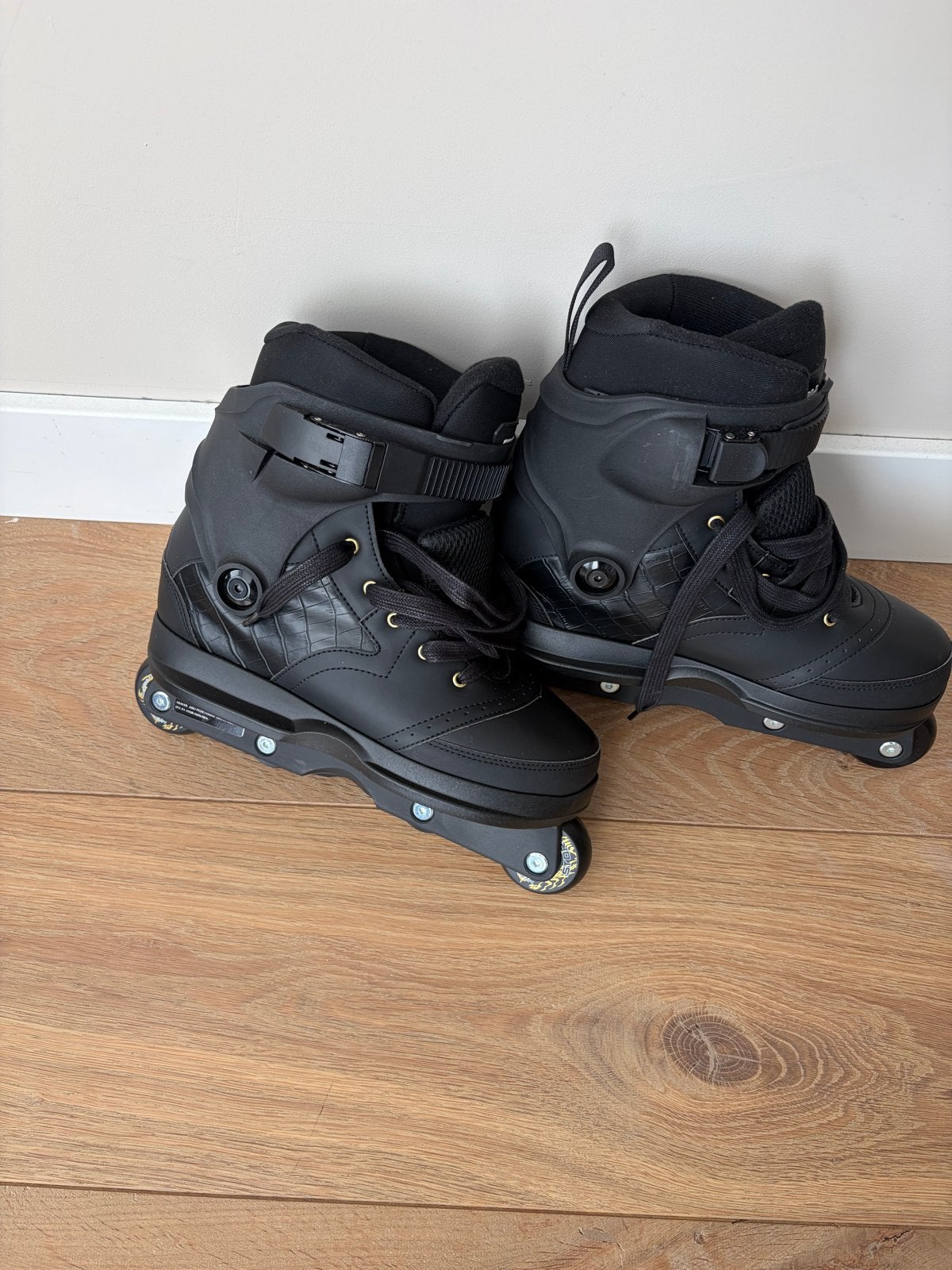 Story Aggressive Inline Skates - Maat 42, Sport en Fitness, Overige merken, Gebruikt, Heren, Overige typen