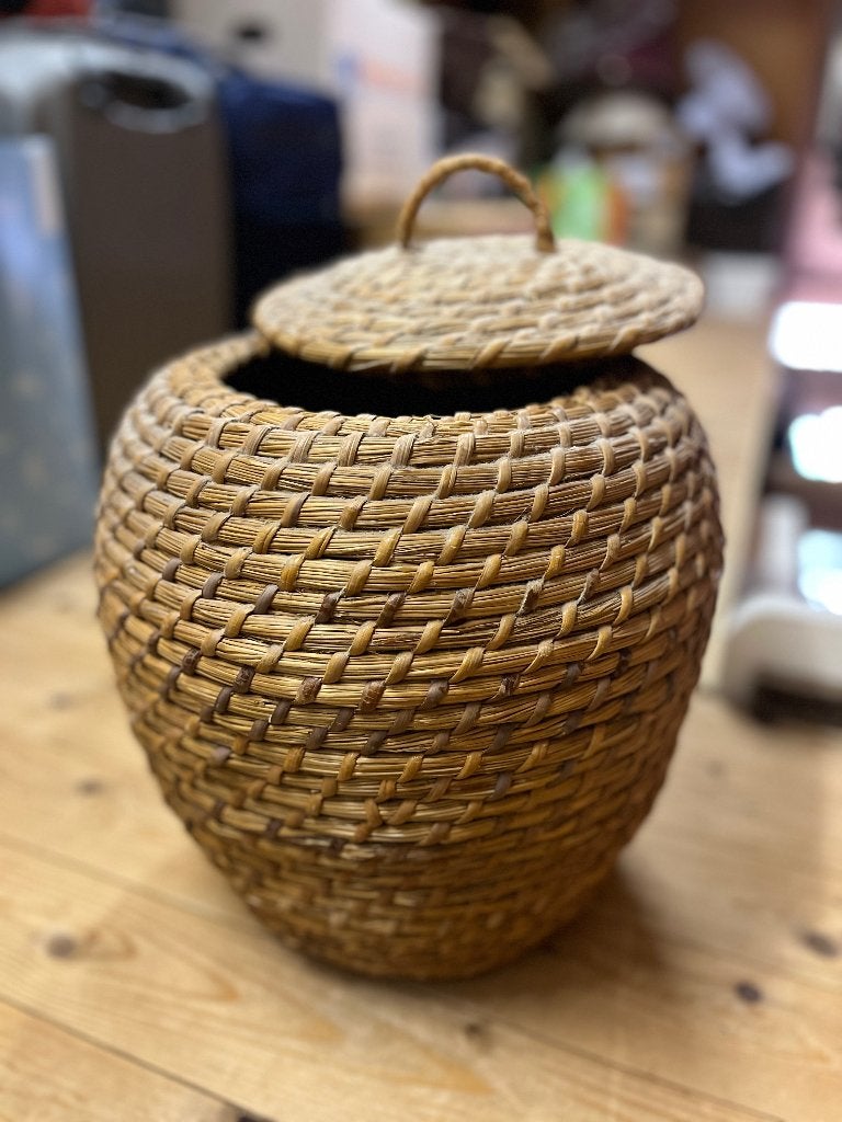 Biezen mandje, Huis en Inrichting, Ophalen, Gebruikt, Bruin, Natuurlijk materiaal