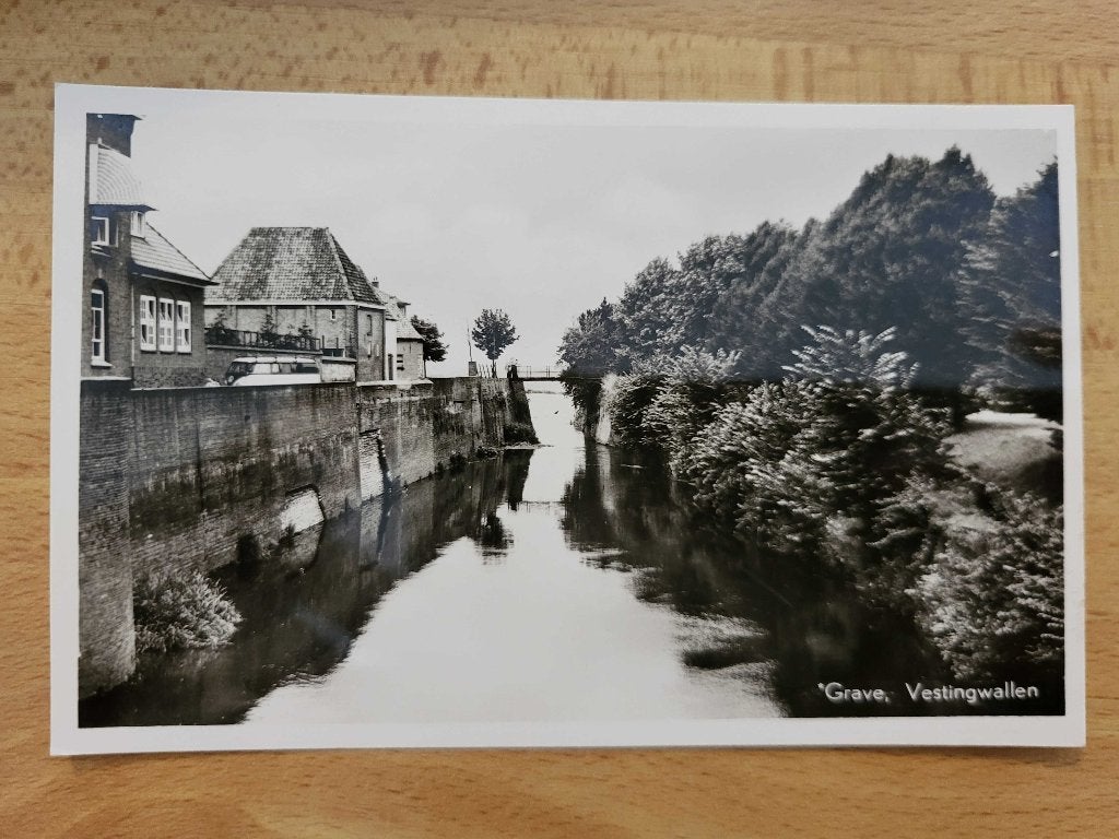 ansicht GRAVE Vestingwal, Verzenden, Voor 1920, Noord-Brabant