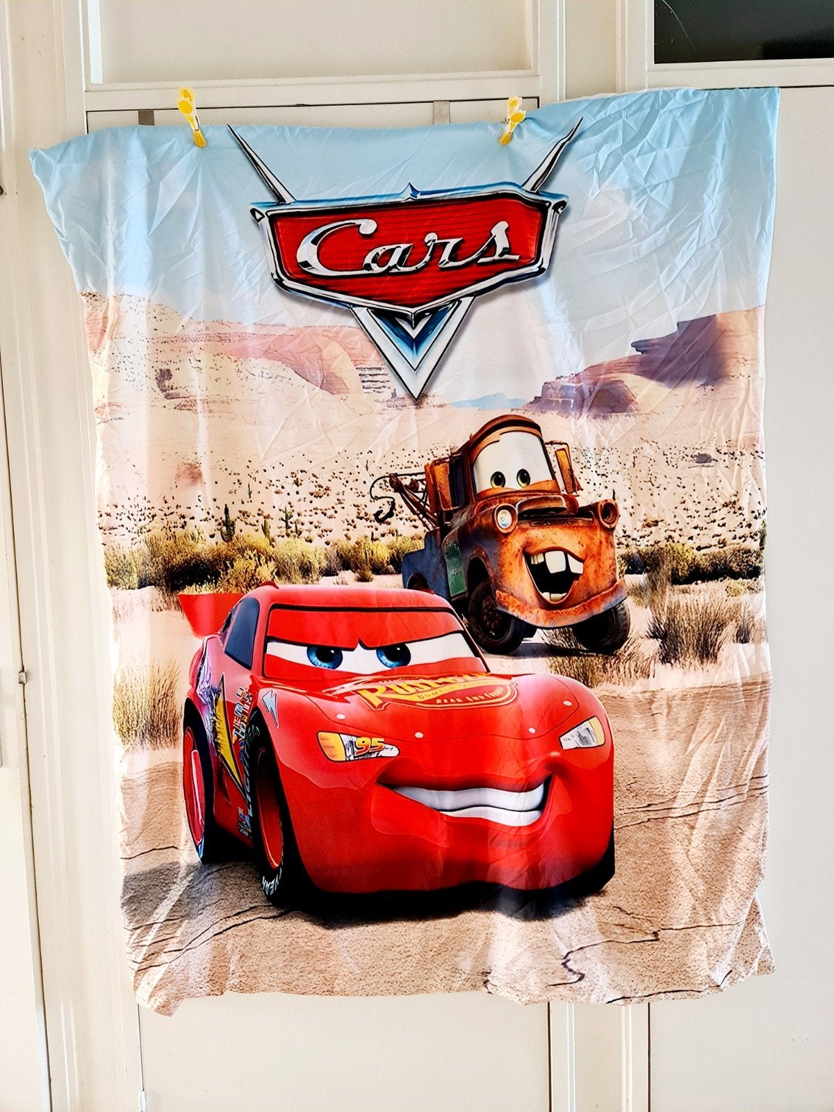 Disney Cars  dekbedovertrek + 2 Kussenslopen 120x150cm, Overige merken, Jongetje of Meisje, Ritssluiting, Beige