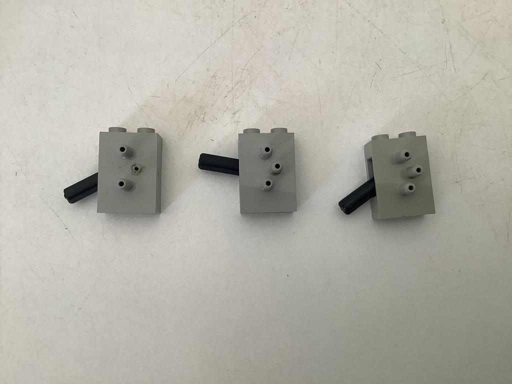 Lego technic pneumatische schakelaar licht grijs, Ophalen of Verzenden, Gebruikt, Losse stenen, Lego