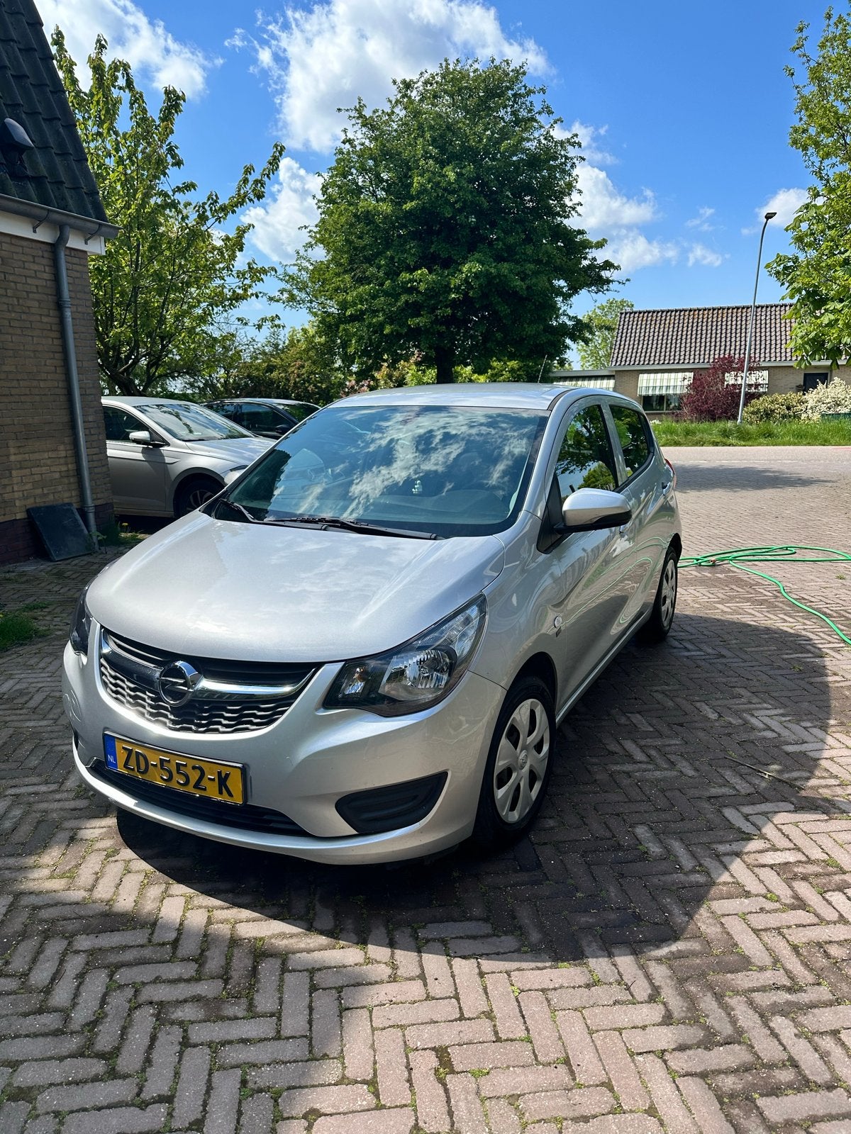 Opel Karl met APPLE CARPLAY, 1.0 grijs/zilver, Voorwielaandrijving, 839 kg, Zwart, Origineel Nederlands