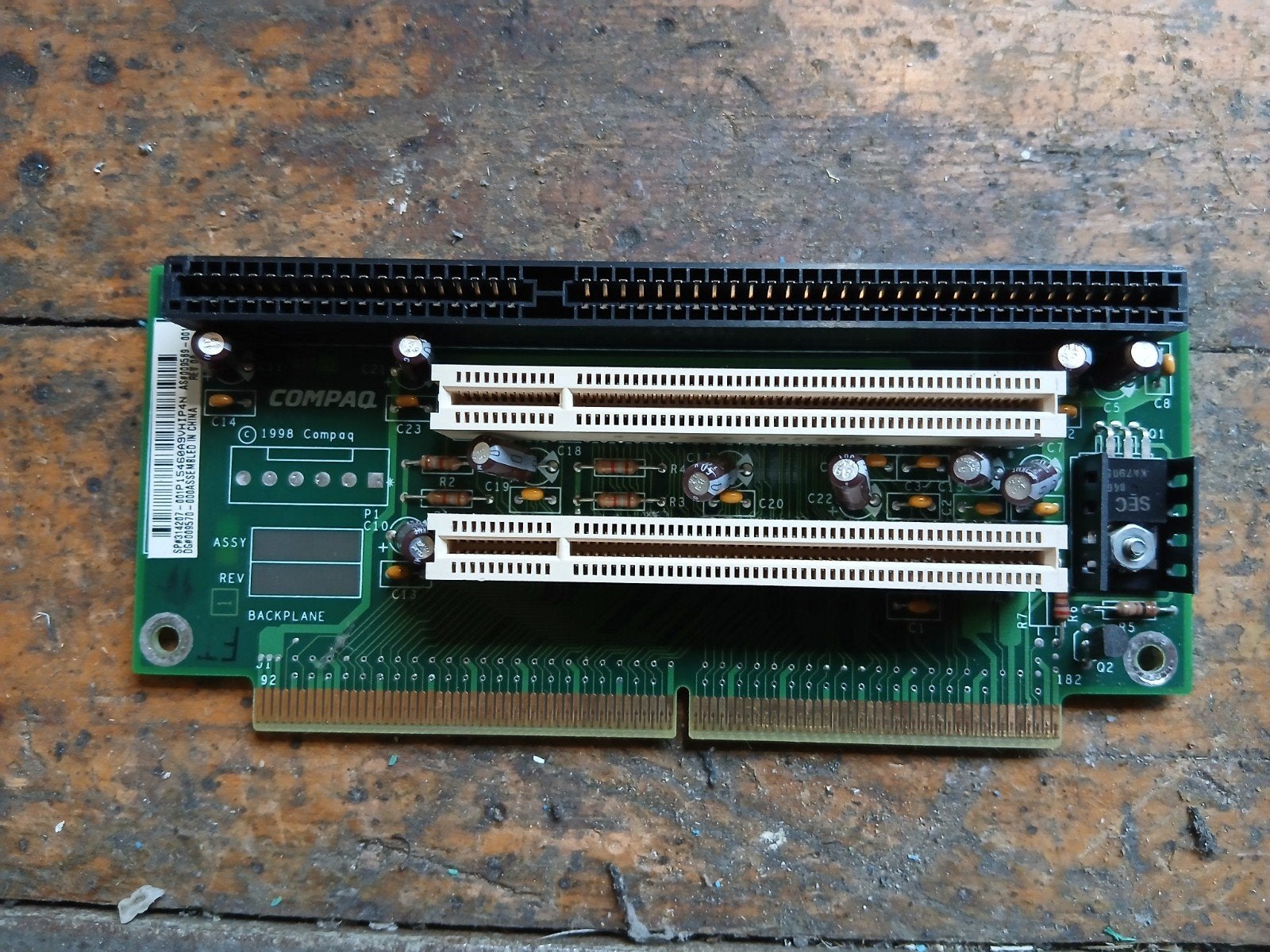 Compaq Backplane Board 009571-001 Vintage Computer Onderdeel, Computers en Software, Onbekend (Vintage product), Gebruikt, Compaq