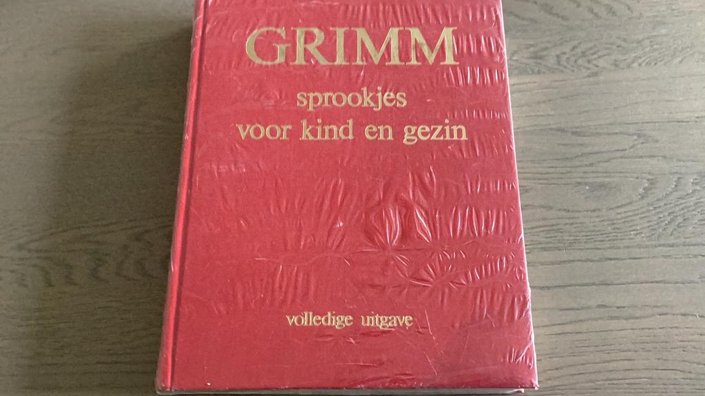 Sprookjesboek grim, Ophalen, Nieuw