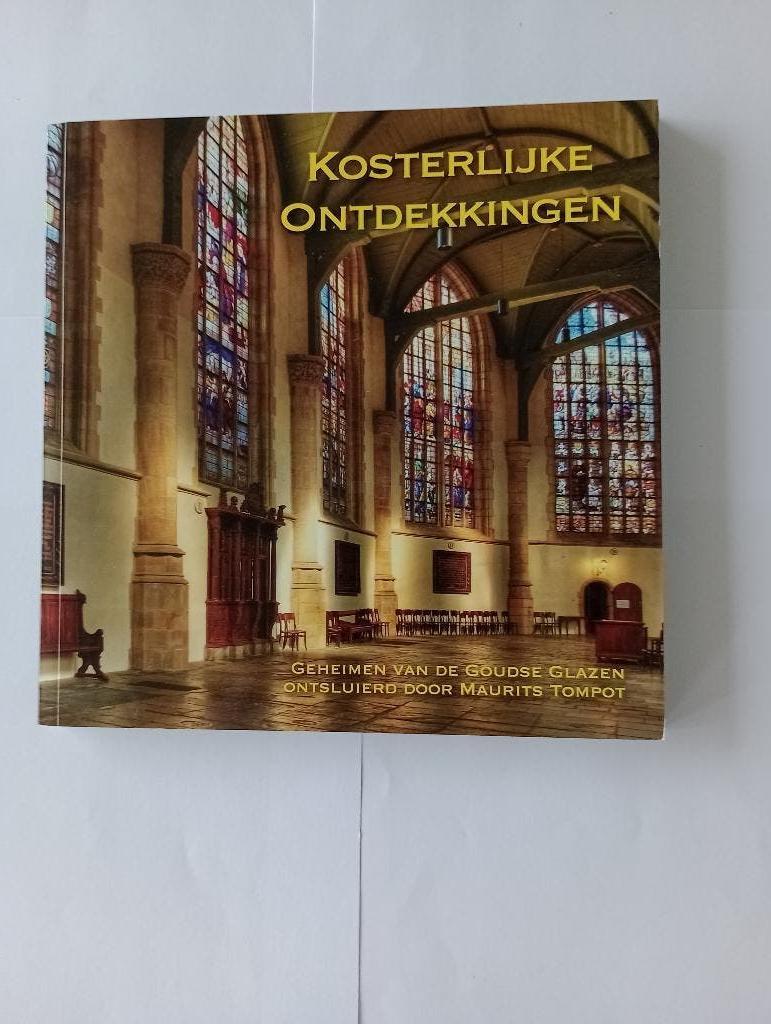 Sint Jan Gouda Kosterlijke ontdekkingen Maurits Tompot, Boeken, Ophalen of Verzenden, Zo goed als nieuw, 20e eeuw of later, Maurits Tompot