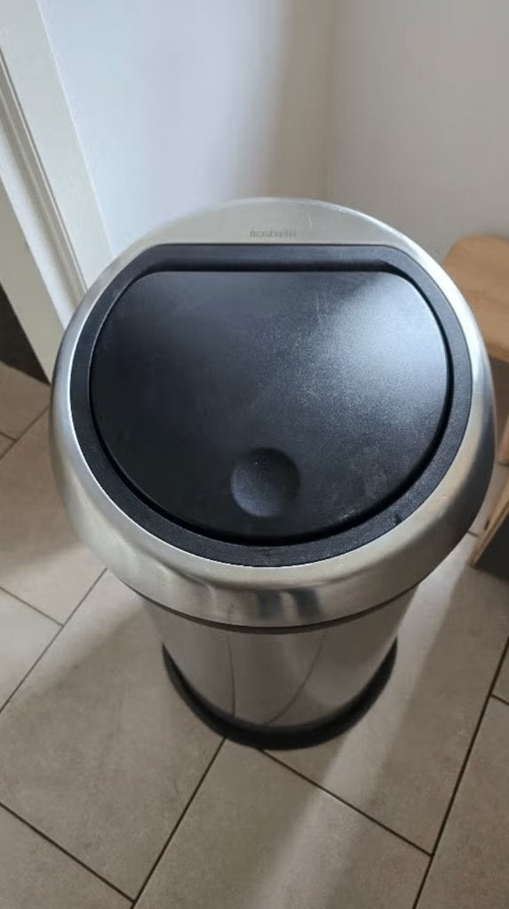 Brabantia Touch Bin 60 liter mat, 50 – 75, 40 liter of meer, Ophalen of Verzenden, Zo goed als nieuw