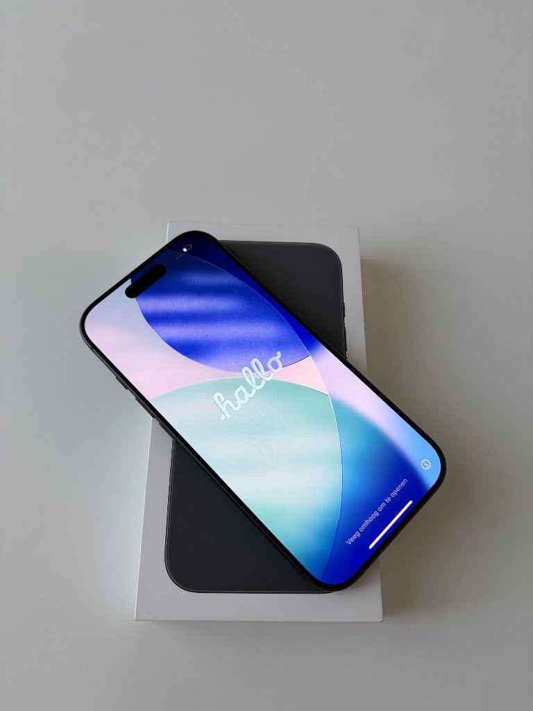 iPhone 16 128GB - Black, Telecommunicatie, Mobiele telefoons | Apple iPhone, Zwart, IPhone 16, Ophalen of Verzenden, Zonder simlock