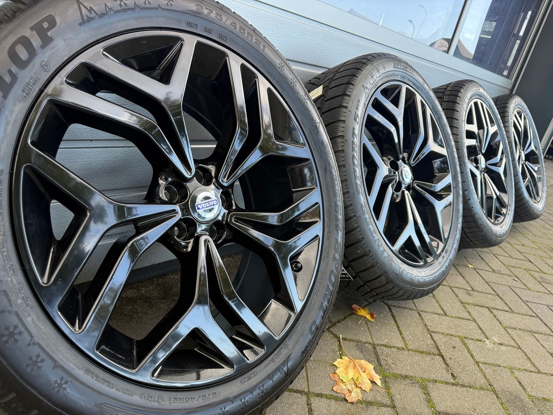 zwarte 21 inch Volvo XC90 XC60 velgen sensoren winterbanden, Gebruikt, -, 275 mm, -