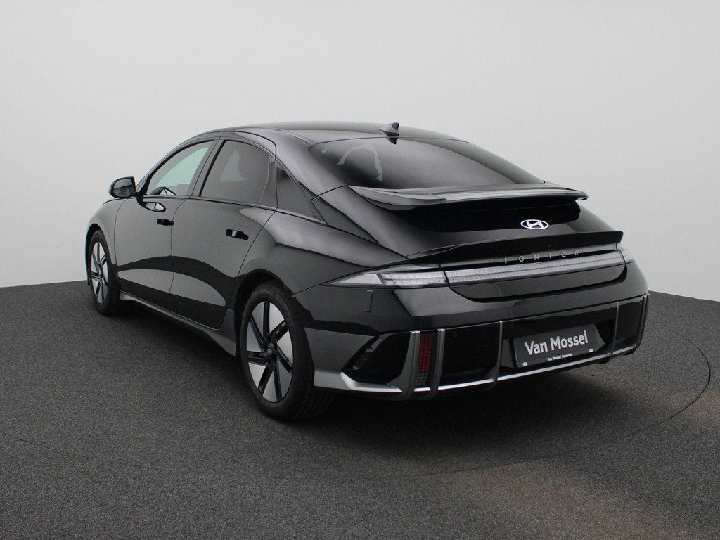 Hyundai Ioniq 6 77,4 kWh Core Plus | Navigatie | Camera | St, Auto's, Automaat, Gebruikt, Zwart, 614 km