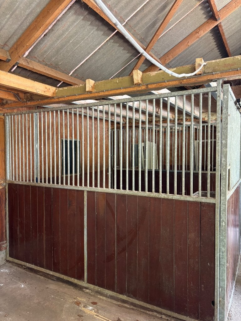 Dubbele paardenbox, Dieren en Toebehoren, 2 of 3 paarden of pony's