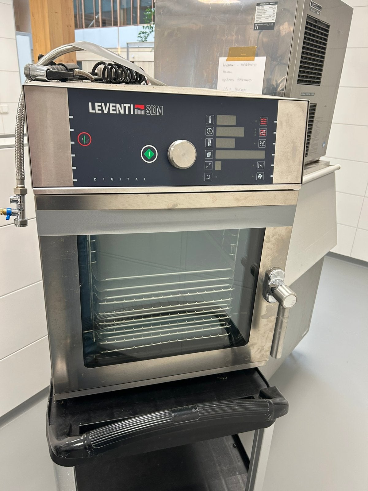 Leventi Slim DGT 2306 NG combi-steamer / bake-off oven, Ophalen, Gebruikt, Leventi, Vrijstaand