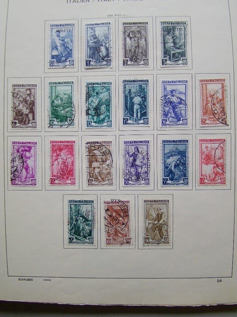 Dik Schaubek album Italie 1945-1975, Postzegels en Munten, Ophalen of Verzenden, Buitenland