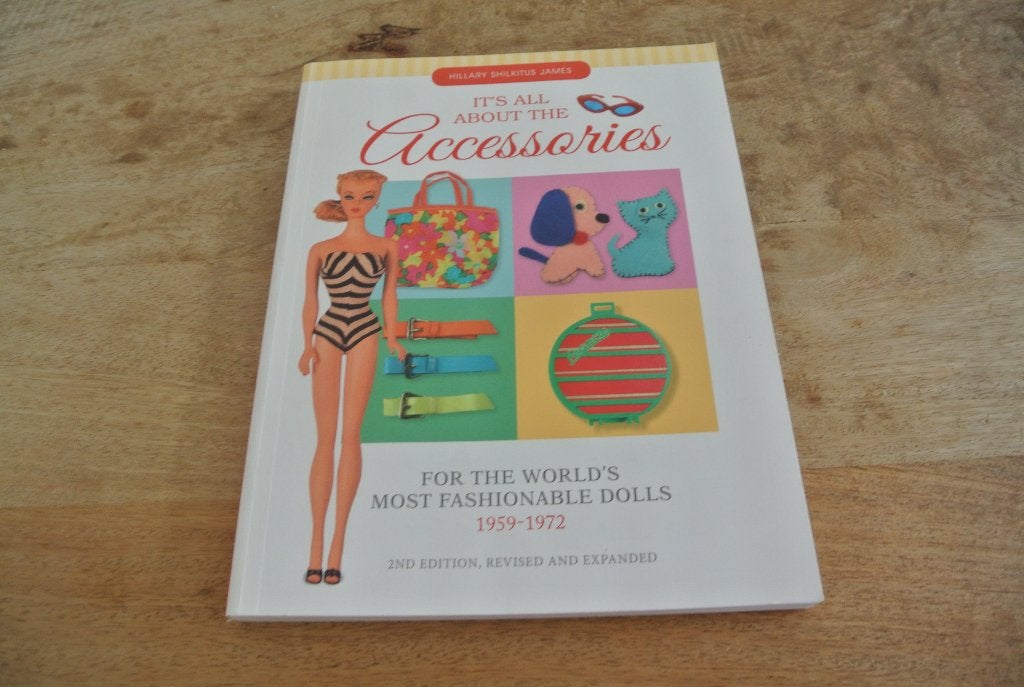 Barbie boek / 134, Verzamelen, Ophalen of Verzenden, Zo goed als nieuw, Accessoires