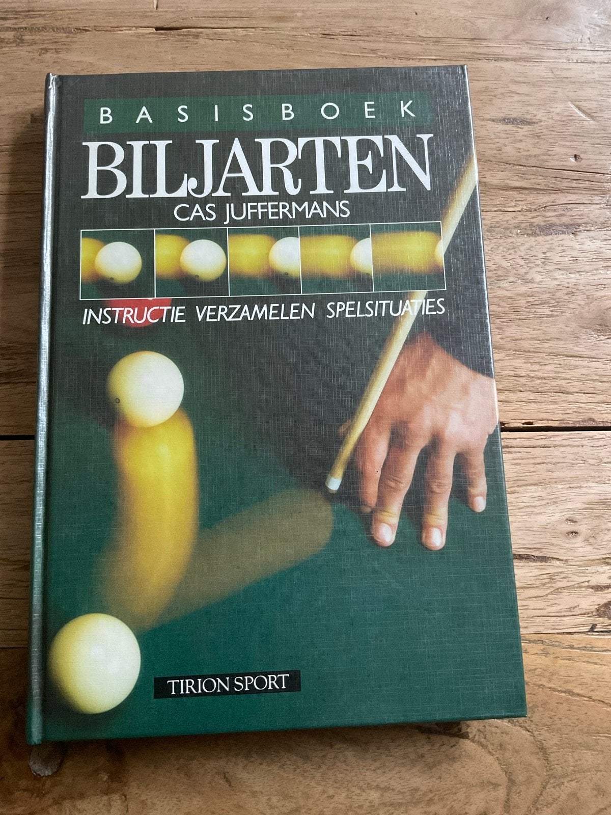 Basisboek Biljarten - Cas Juffermans (Tirion Sport), Ophalen of Verzenden, Nieuw, Overige sporten