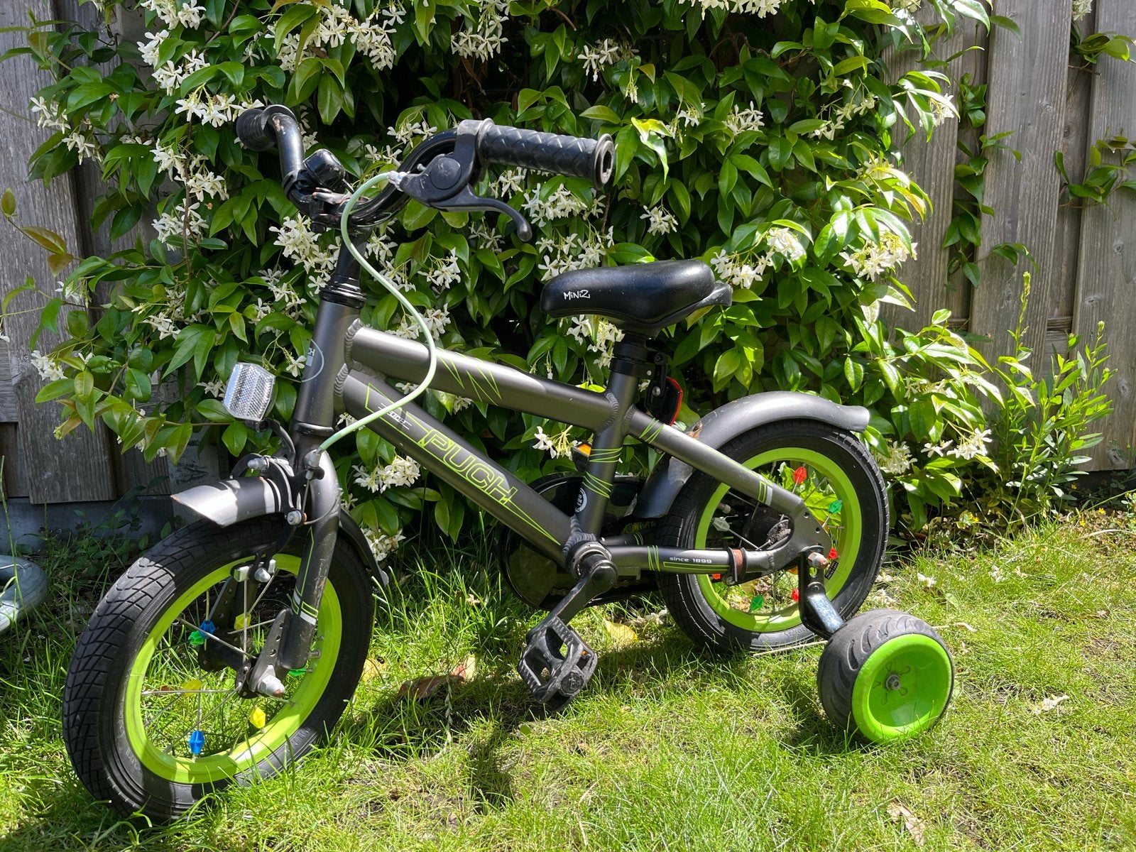 Kinderfiets jongens 12 inch met zijwieltjes, Terugtraprem, Zijwieltjes, Gebruikt, Ophalen of Verzenden