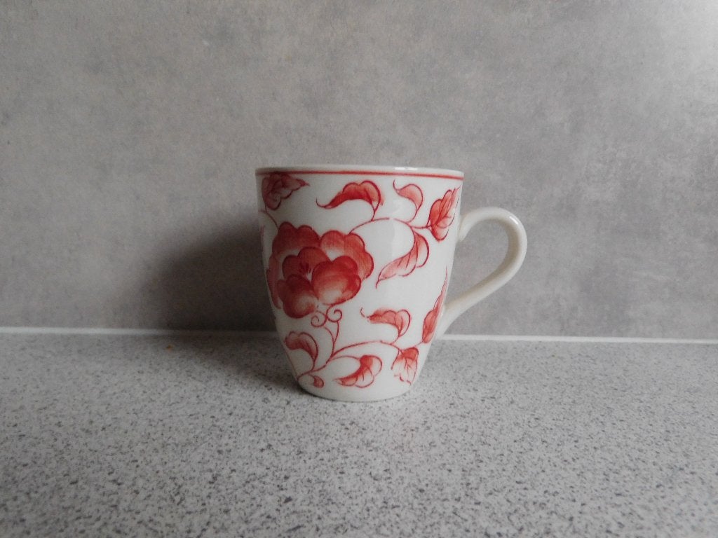 Senseo mok 150 ml. Roos Vic's Handpainted, Overige merken, Zo goed als nieuw, Overige stijlen, Porselein