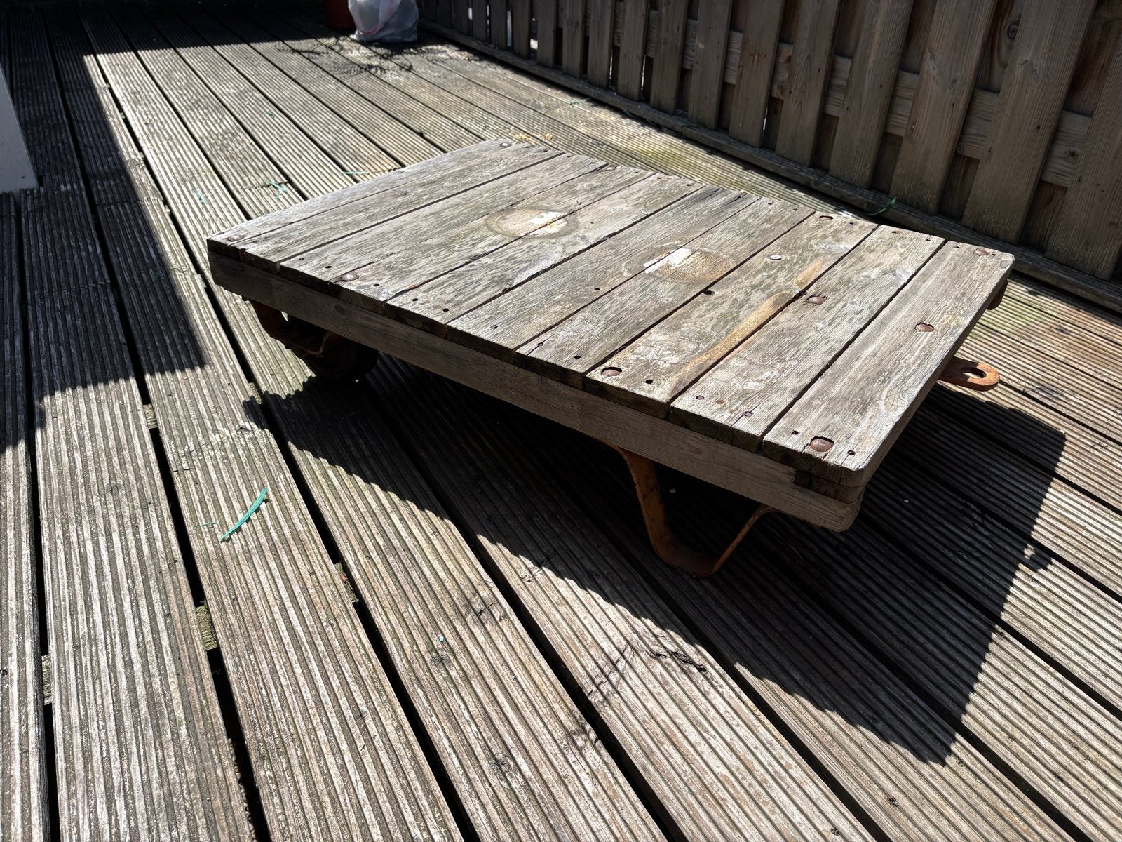 Decoratieve houten kar met wielen, Ophalen, Gebruikt