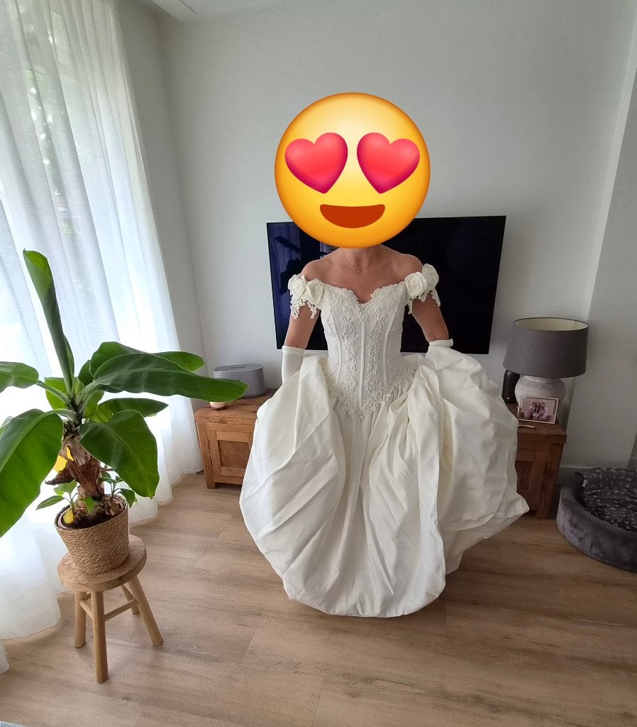 Trouwjurk, Ophalen, Zo goed als nieuw, Wit, Trouwjurk