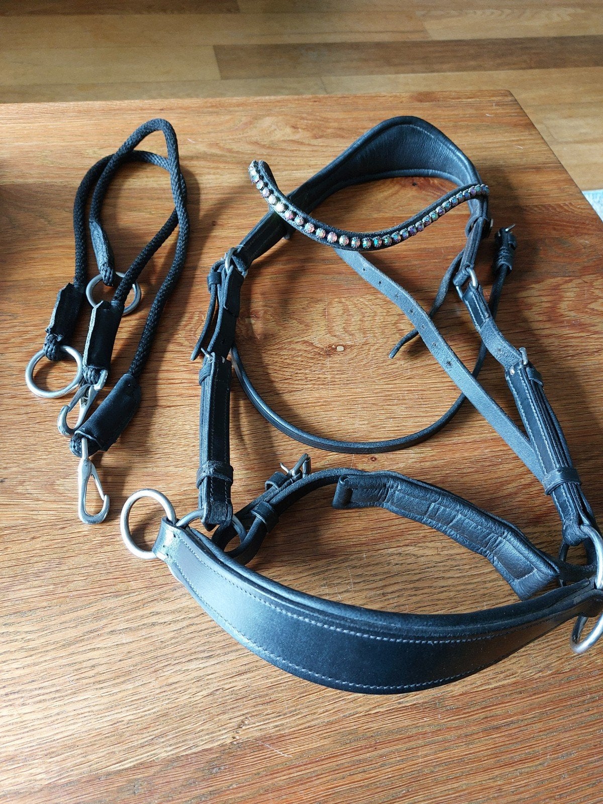Bitloos hoofdstel maat cob, zwart, QHP, Dieren en Toebehoren, Hoofdstel, Recreatie, Ophalen of Verzenden, Anatomisch gevormd