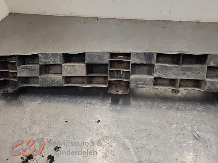 Bumperframe achter van een Nissan Interstar, Gebruikt, -, -, Ophalen of Verzenden