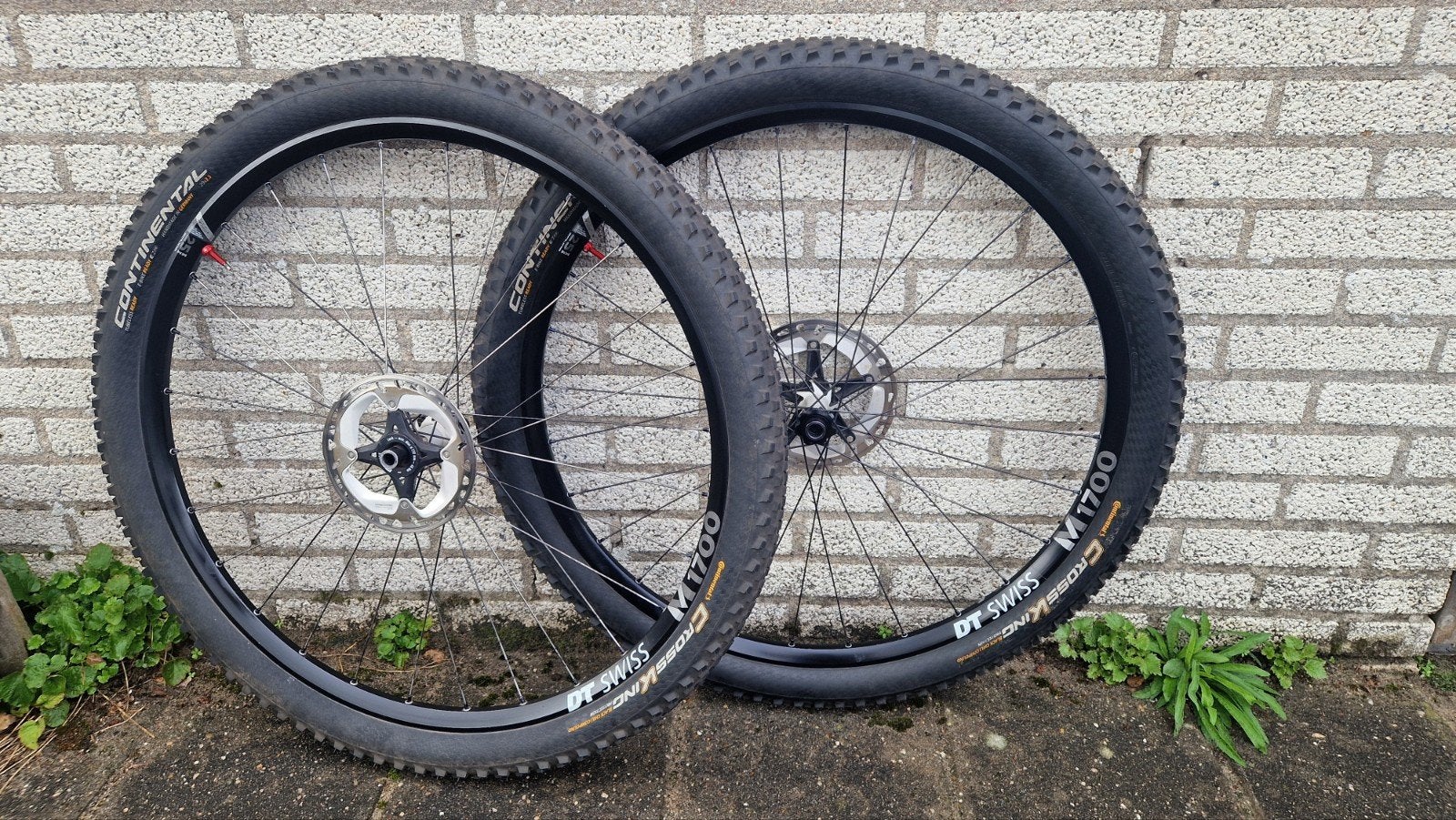 DT Swiss M 1700 wielen met Continental Cross King banden, Fietsen en Brommers, DT Swiss, Zo goed als nieuw, Aluminium, Mountainbike