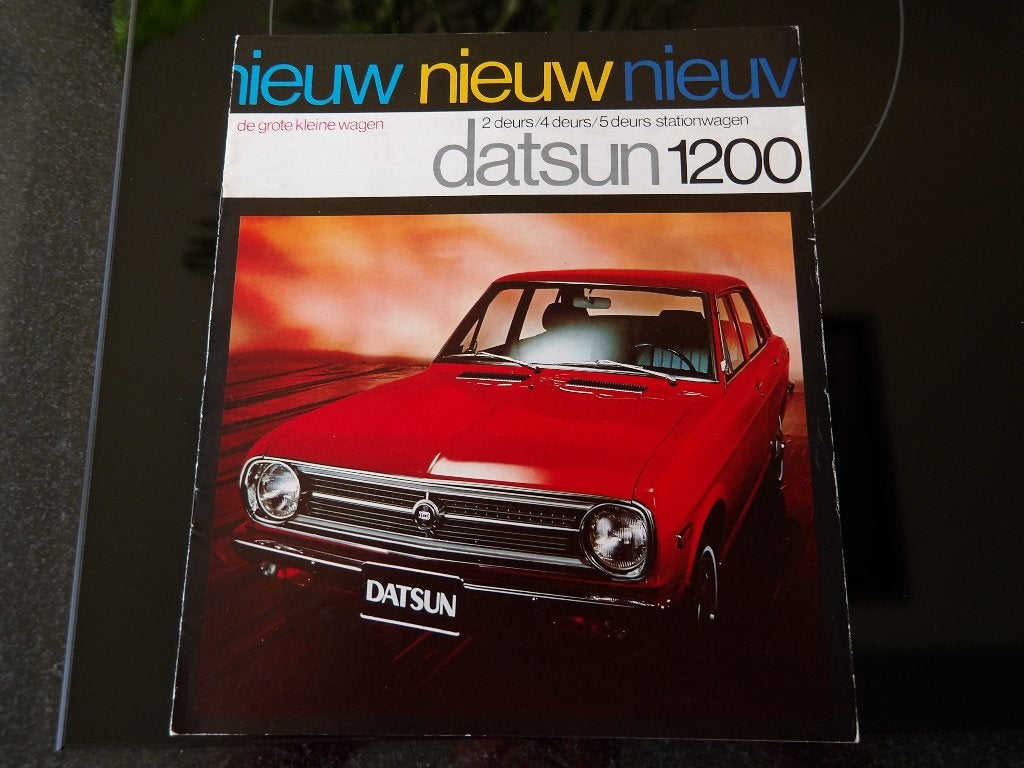Datsun 1200 brochure - De grote kleine wagen, Gelezen, Overige merken, Datsun, Ophalen of Verzenden