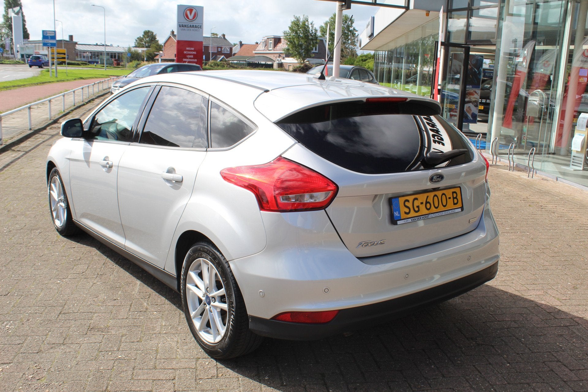 Ford Focus 1.0 125PK Titanium , 5 deurs , Erg goed onderhoud, 12 maanden, Stof, Gebruikt, Bluetooth