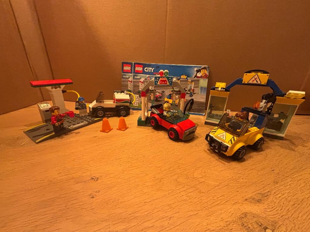 60232 - LEGO City 4+ Garage - 60232, City, Lego, Ophalen of Verzenden, Complete set