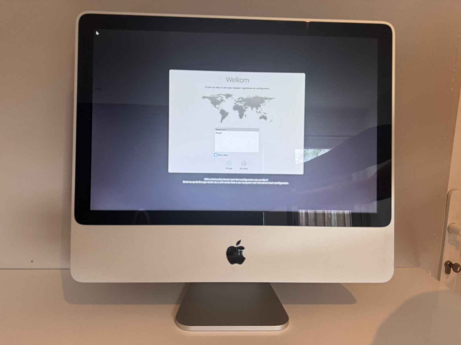 Apple iMac - A1224, Computers en Software, Apple Desktops, Ophalen, Zo goed als nieuw, IMac, 2 tot 3 Ghz