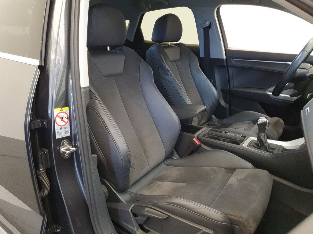 Audi Q3 Sportback 35 TFSI 150pk S-Tronic S-Line Half leder/a, 12 maanden, 4 cilinders, 1505 kg, Bedrijf