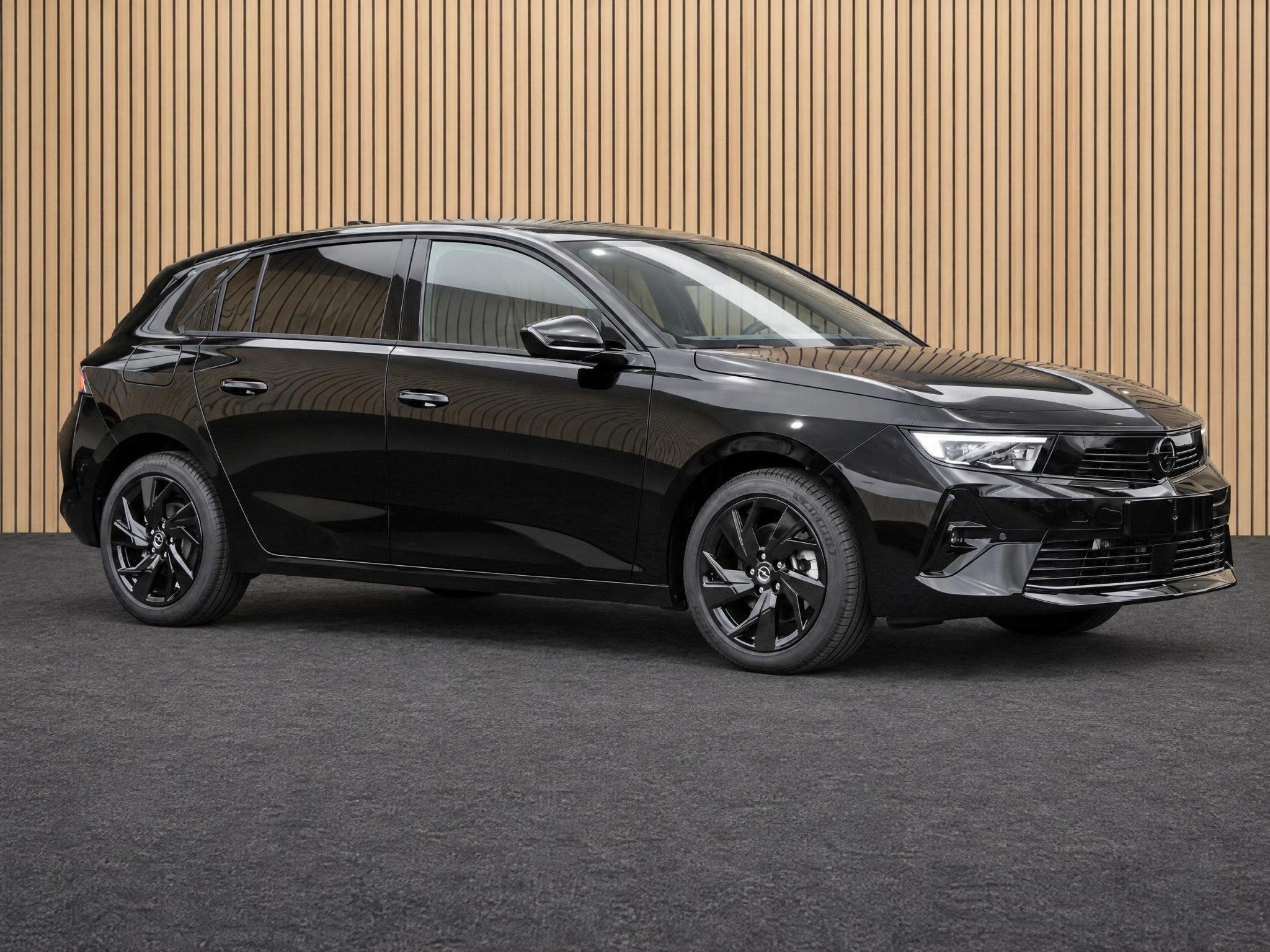 Opel Astra 1.2 Turbo Hybrid GS VOORRAAD KORTING, Euro 6, 1199 cc, Zwart, Origineel Nederlands