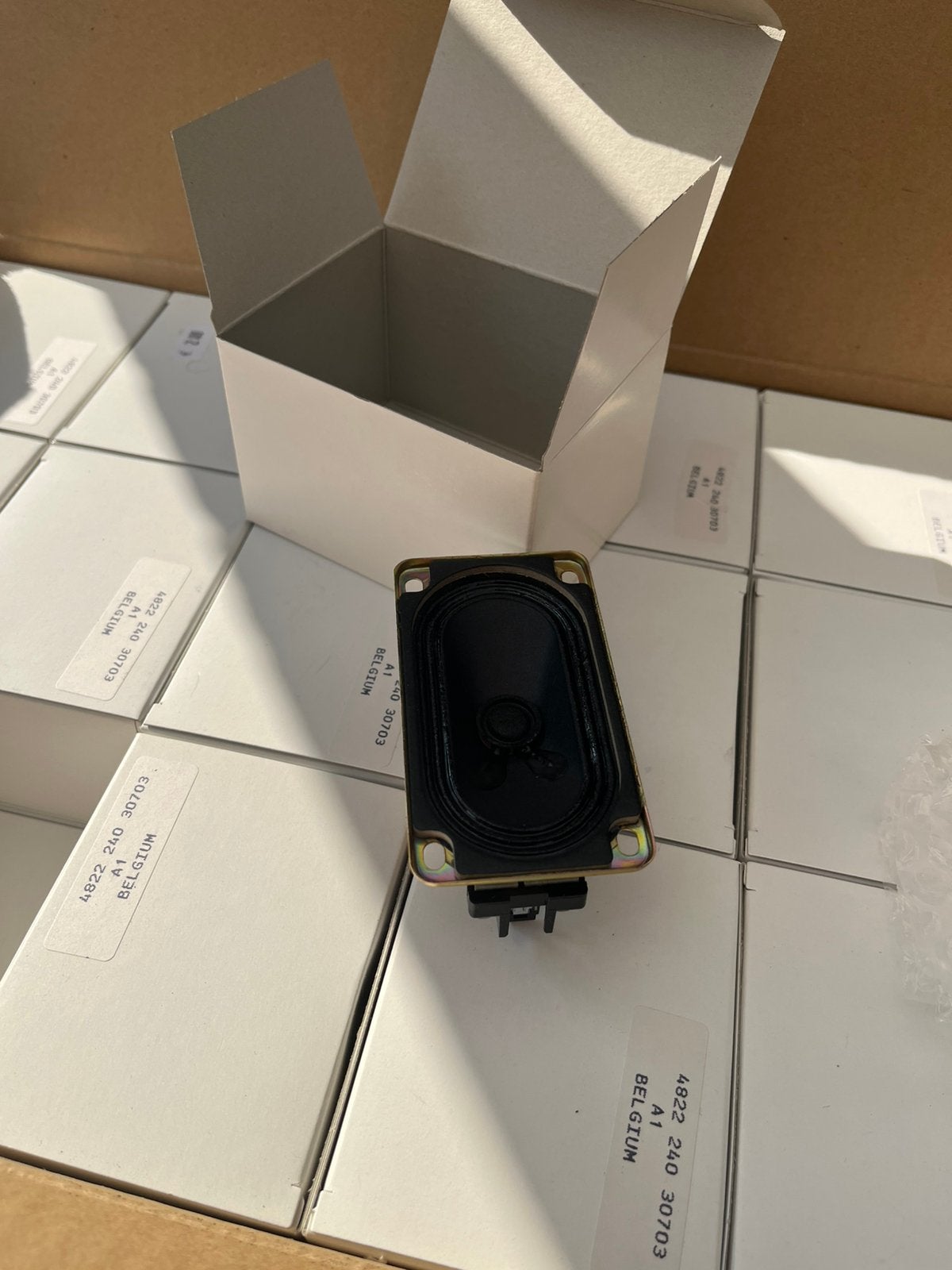 36 kleine Philips luidsprekers 16 ohm /15 watt, Overige merken, G, G, G
