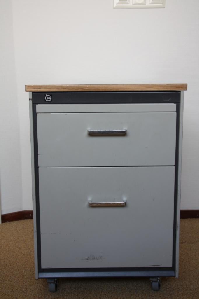 Gispen Ladeblok - Vintage Design. Twee lades., Huis en Inrichting, Kasten | Ladekasten, Ophalen, Minder dan 50 cm, Gebruikt, 1 of 2 laden