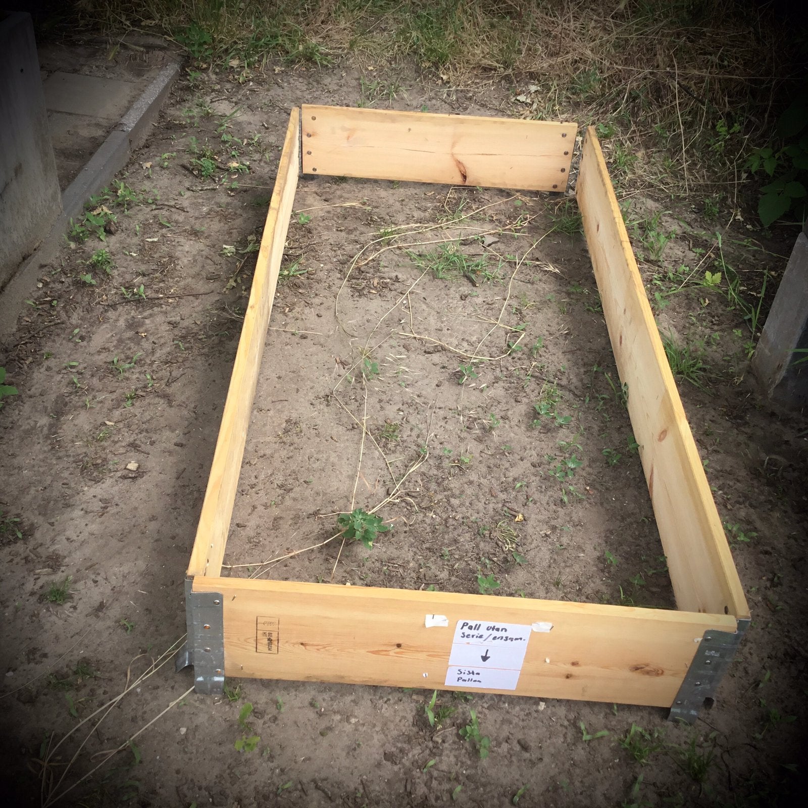 2 nieuwe palletranden voor de moestuin, Tuin en Terras, Bloembakken en Plantenbakken, Ophalen, Minder dan 30 cm, Zo goed als nieuw