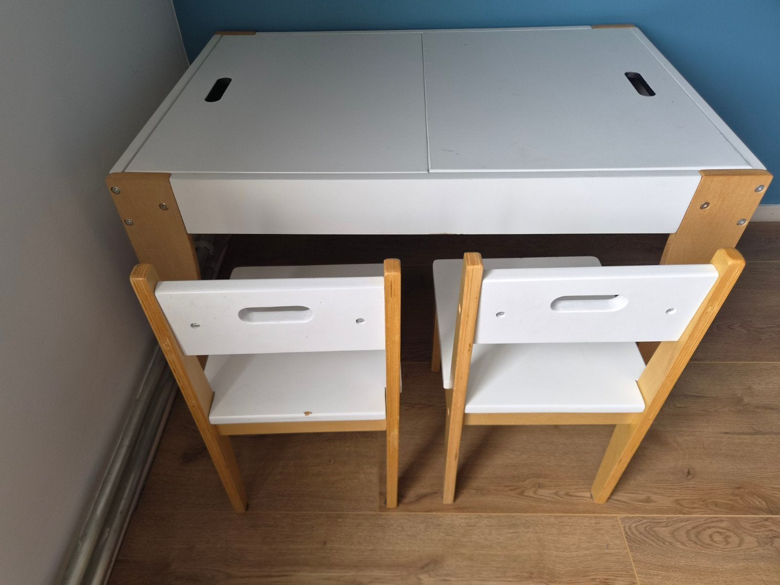 Kinder speeltafel met 2 stoeltjes - wit/hout, Ophalen, Gebruikt, Tafel(s) en Stoel(en)