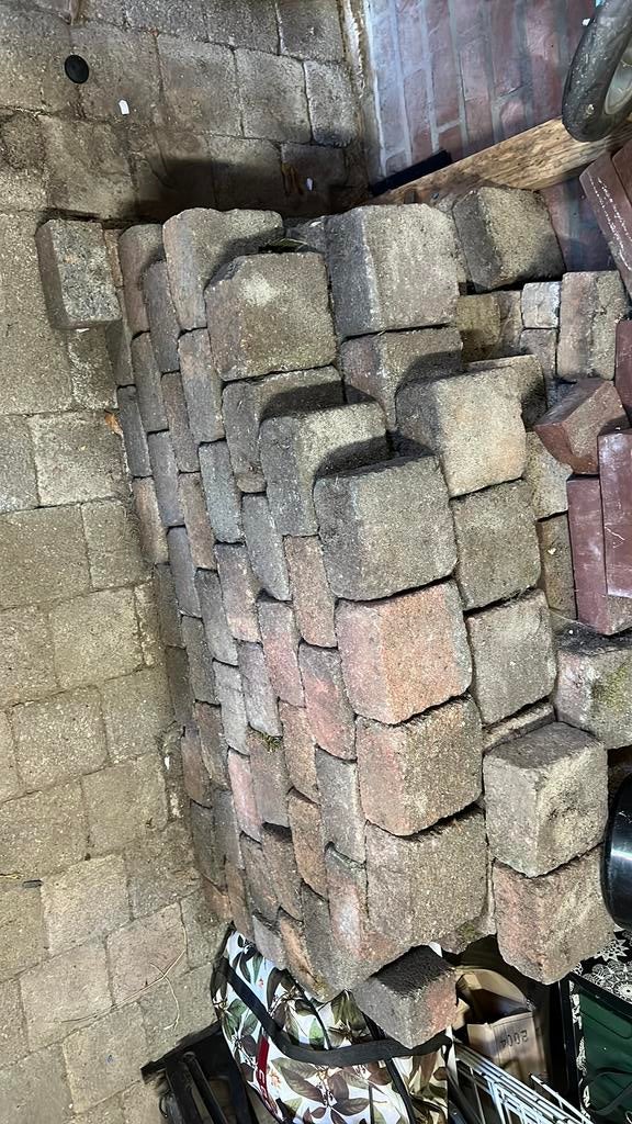 Tegels, bestrating gratis op te halen, Tuin en Terras, Ophalen, Gebruikt, Beton, Terrastegels