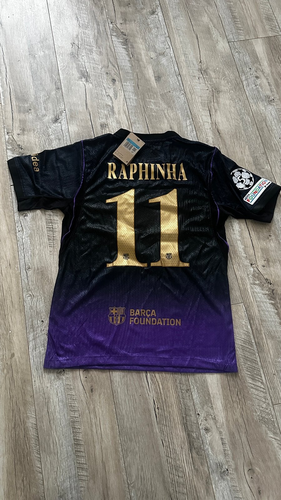 Fc Barcelona away shirt Raphina, Maat M, Ophalen of Verzenden, Nieuw, Shirt
